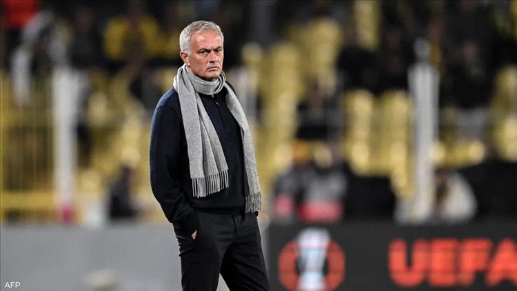 مورينيو يطلب ضم لاعب مغربي إلى فنربخشة