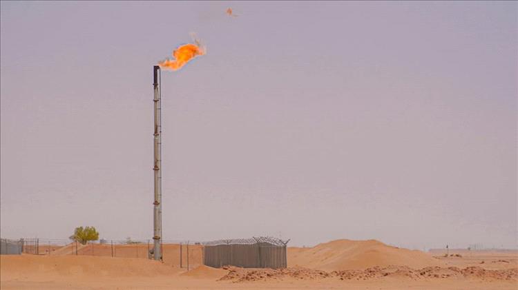 توجيهات بإعادة تشغيل حقل نفطي بشبوة
