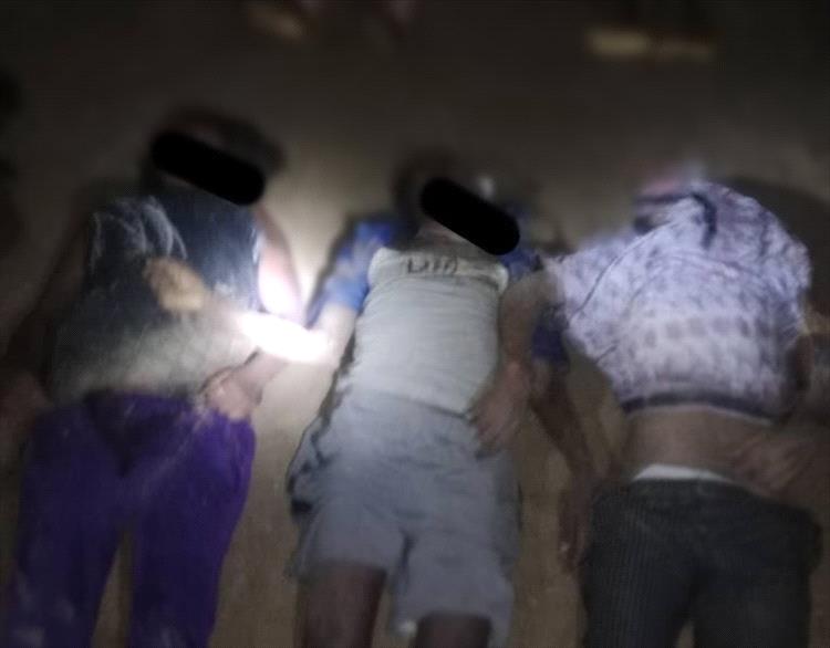 مصرع 68 مهاجرًا إفريقيًا وفقدان العشرات في انقلاب قارب قبالة سواحل أبين