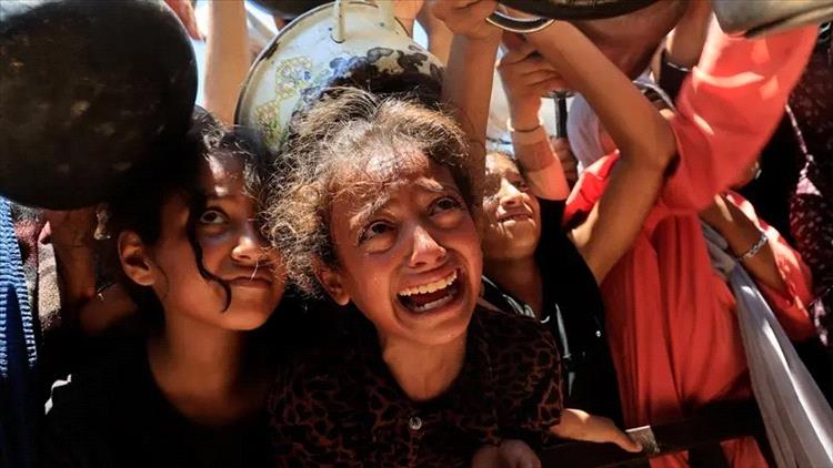 ضحايا الجوع يتساقطون في غزة وسط أزمة إنسانية متفاقمة