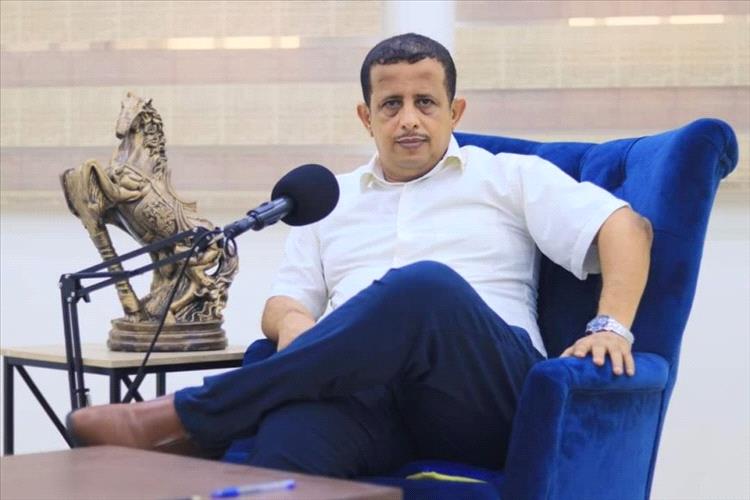 فتحي بن لزرق يدعو سلطات عدن إلى ترك مهمة ضبط الأسعار لجهة الاختصاص