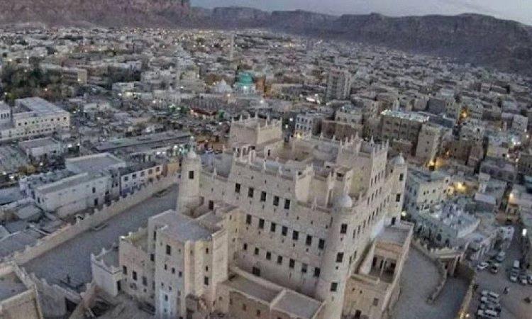 انتشار مقلق للعيادات والمراكز الطبية غير المرخصة بوادي حضرموت.. دعوات لتحرك عاجل لحماية حياة المواطنين