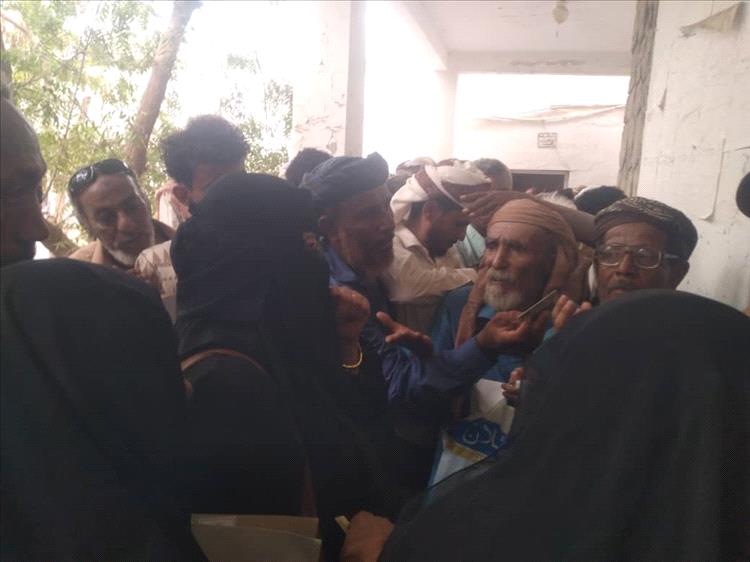 زنجبار: بدء إجراءات تسوية أوضاع الموظفين المبعدين تمهيدًا لصرف مستحقاتهم بعد عقود من الانقطاع