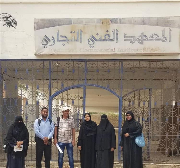 فريق "شباب مهنيون" ينفذ زيارات ميدانية للمعاهد التقنية والمهنية بعدن ضمن حملة "مِهَن تصنع المستقبل"