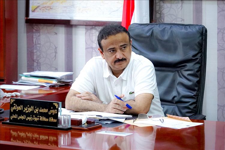 بتمويل إماراتي.. شبوة على مشارف إنهاء أزمة الكهرباء عبر أول مشروع للطاقة الشمسية