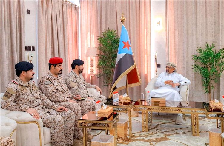 الزُبيدي يستقبل مساعد قائد قوات الواجب 802 السعودية
