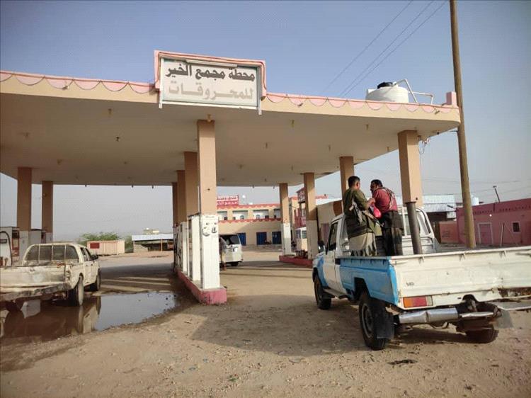 أمن مودية يغلق 5 محطات وقود مخالفة للتسعيرة الرسمية