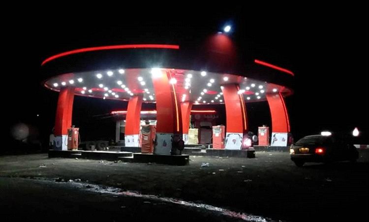 ملاك محطات الوقود في شبوة يعلنون الإضراب.. لهذا السبب!