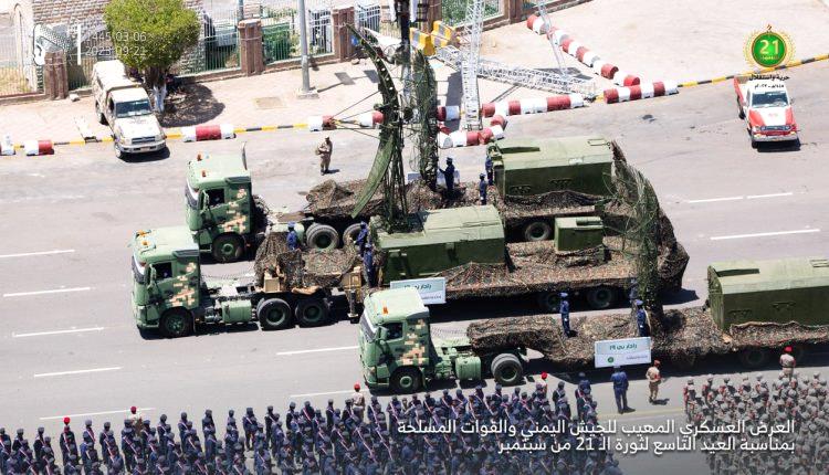 في تحرك غير مسبوق.. الحوثيون ينقلون عتاد عسكري ضخم إلى الحديدة