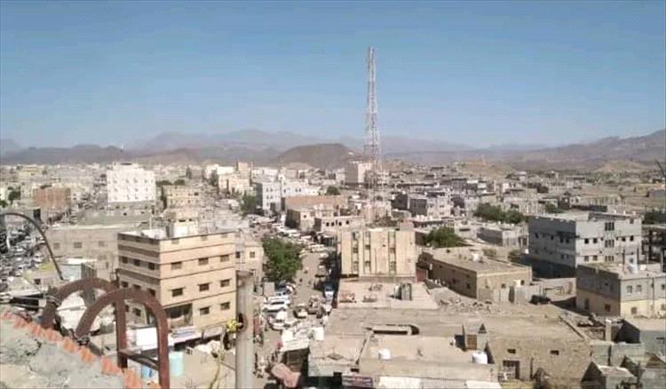 السلطة المحلية بردفان تتوعد تجار اللحوم إذا لم يلتزموا بهذا الأمر