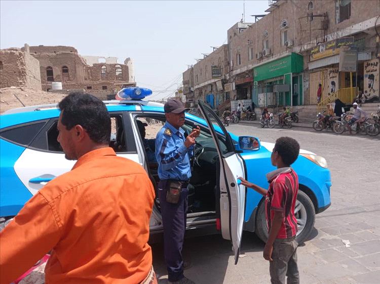 لحج.. السلطة المحلية بالحوطة تقر تسعيرة جديدة للمواصلات وتنظم حملة ميدانية للرقابة
