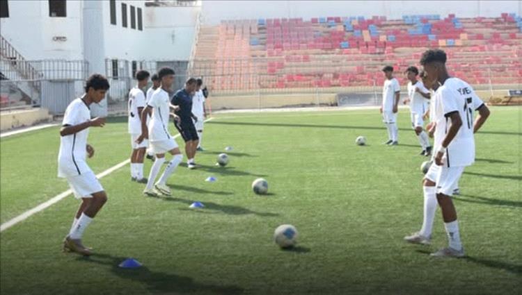 منتخب الناشئين ينقل تحضيراته إلى لودر بأبين