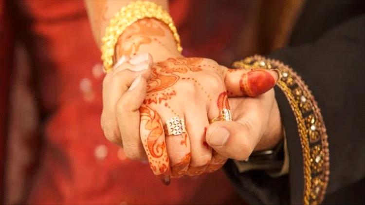 مطالبات شبابية بتخفيض المهور تماشيًا مع تحسن العملة الوطنية