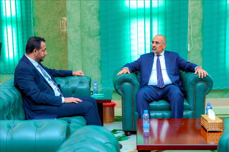الزُبيدي خلال لقائه وزير التربية: نتفهم مطالب المعلمين ونعمل على إيجاد حلول تنصفهم