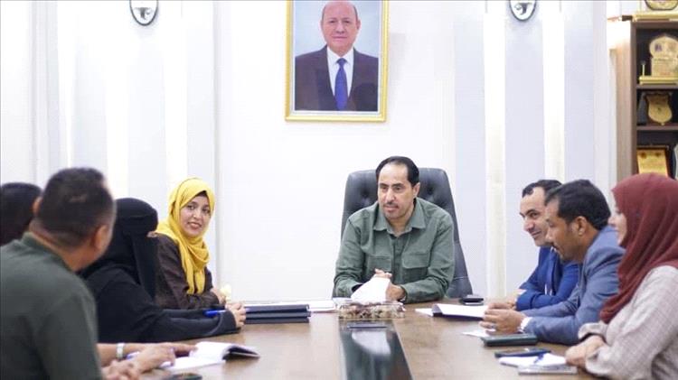 الوزير البكري يناقش مع "مؤسسة ومركز أيادي العطاء" سبل التعاون المشترك