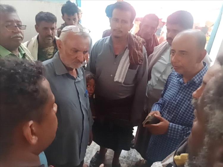 نزول ميداني في زنجبار لضبط اسعار السلع والخدمات شمل الاسمدة الزراعية والمبيدات وزيوت السيارات وسوق الاسماك.