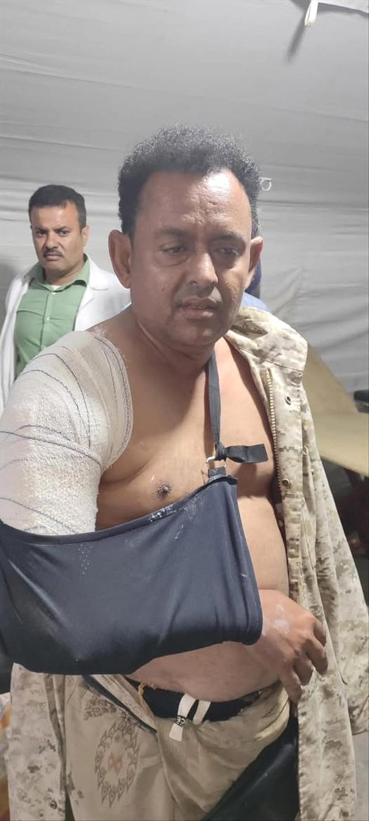 إصابة ناشط حقوقي بطلق ناري من قبل مسلحين مجهولين في تعز