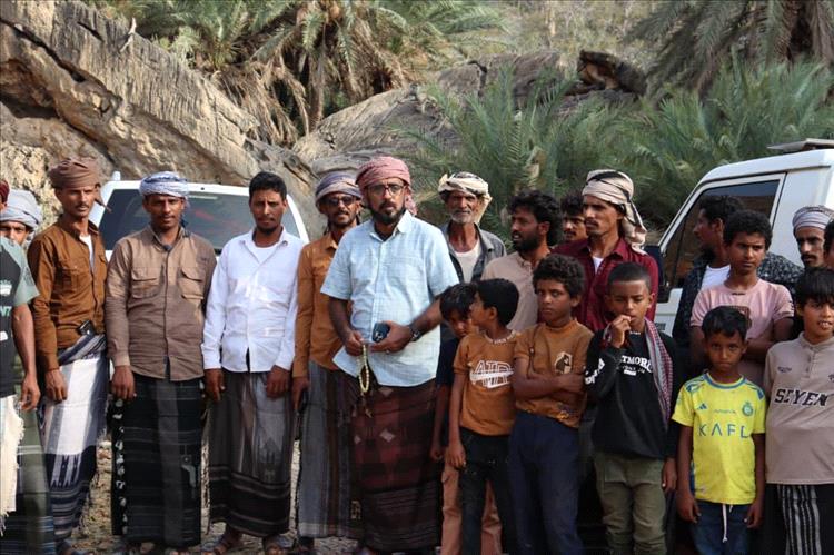 افتتاح طريق دشتان الحيوي في سقطرى بدعم من الدكتور فهد كفاين