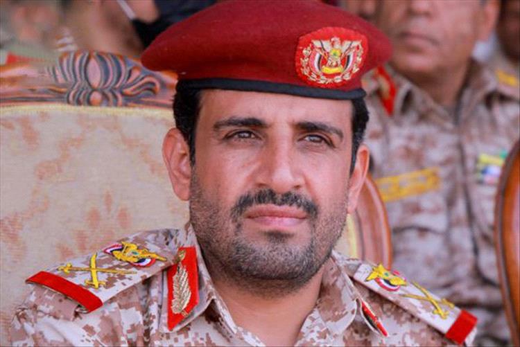 حكومة الحوثيين تنفي مقتل قائد هيئة الأركان وتتوعد بالرد على الغارات