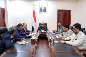 رئيس الوزراء يوجه بتخصيص موازنة استثنائية عاجلة لإعادة تشغيل مستشفى 22 مايو