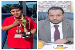 وزير التربية يهنئ الطالب سالمين بن مخاشن بالفوز والتأهل إلى كأس العالم للحساب الذهني بالإمارات
