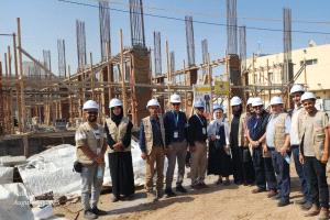 بتوجيه من البيشي.. مدير الرعاية الصحية والمستشارة الإقليمية لمنظمة اليونبس يتفقدان أعمال بناء مخازن اللقاحات المركزية في عدن