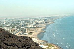 أهالي خورمكسر يطالبون بضبط أسعار المواد الغذائية والاستهلاكية