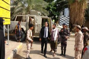 مدير عام خنفر يرافق فريق التوجيه والرقابة الرئاسي في زيارة للمرافق الخدمية