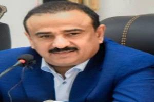 رئيس المجلس الأهلي بمديرية ميفعة يشيد بإنجازات محافظ شبوة الشيخ عوض بن الوزير