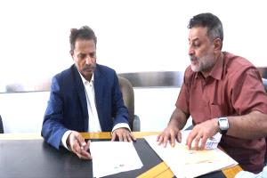 محافظ أبين يناقش مع المستثمر احمد الوالي جوانب الاستثمار في قطاعي المشاريع الزراعية والعقار السكني التجاري