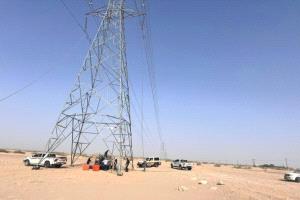 قصف حوثي يستهدف فرق صيانة كهرباء مأرب