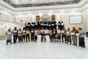 إختتام الدورة التدريبية لمعلمي مخيمات النازحين بمديرية تبن بلحج