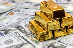 الذهب يتراجع وسط صعود الدولار وترقب تعيينات في الفيدرالي الأميركي