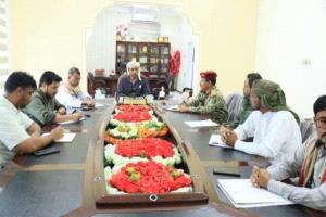 المهرة تعزز منظومة الوقاية المبكرة بإجراءات ميدانية وتفقد جاهزية الدفاع المدني