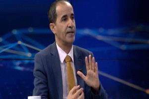 كاتب سياسي: هل نحنُ اليوم بحاجة إلى إعادة تعريف الشرعية؟!