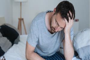 "اكتئاب الصباح".. اضطراب مزاجي يسرق طاقتك من لحظة الاستيقاظ