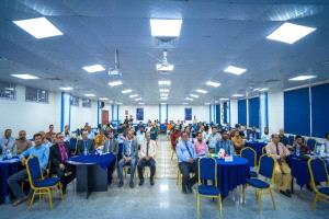 تنظيم دورة تدريبية لقيادات الشركات ورجال وسيدات الأعمال بعدن