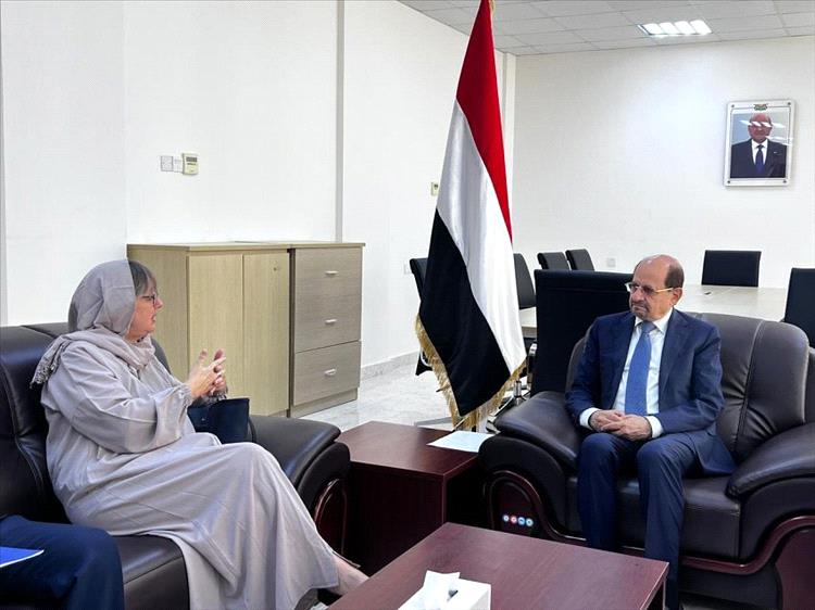 وزير الخارجية يبحث مع "الأوتشا" تعزيز التنسيق في القضايا الإنسانية والتنموية