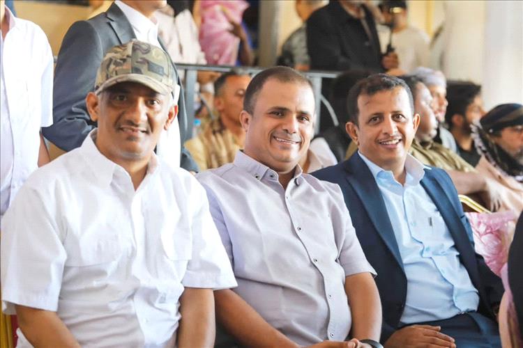 الصحفي عبدالرحمن أنيس: المخا تقدّم نموذجًا مختلفًا لإدارة المناطق المحررة والتحولات فيها تعكس رؤية واضحة للعمل والتنمية