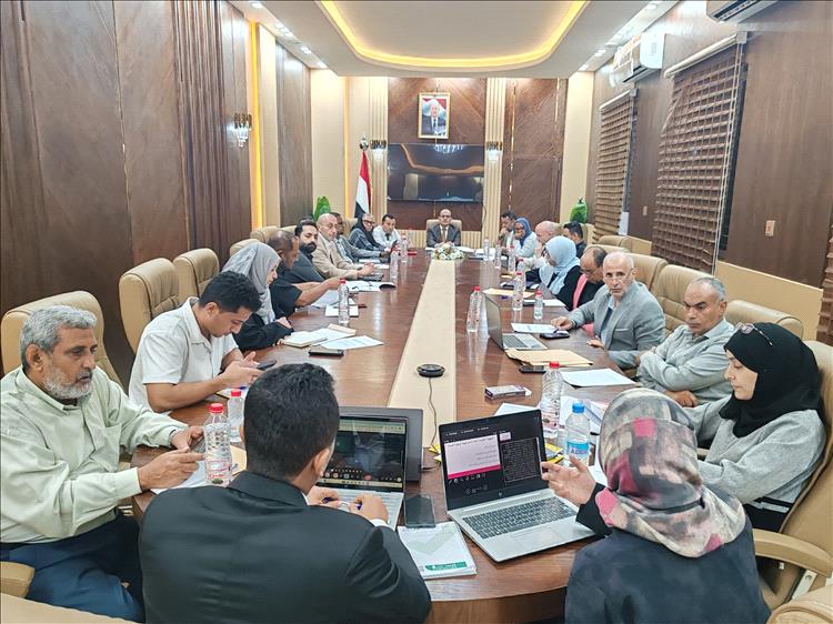 وزير الصحة يرأس اجتماع اللجنة الإشرافية التوجيهية لإعداد الاستراتيجية الوطنية للصحة 2026–2030