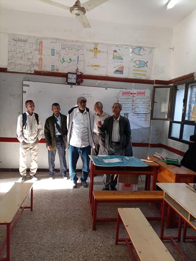 مدير إدارة التربية مديرية الضالع يدشن دورة برنامج تعلم افضل حول دعم التعافي النفسي للطلاب في حالات الطوارى