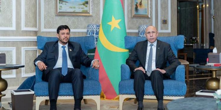 عضو مجلس القيادة الدكتور عبدالله العليمي يلتقي الرئيس الموريتاني