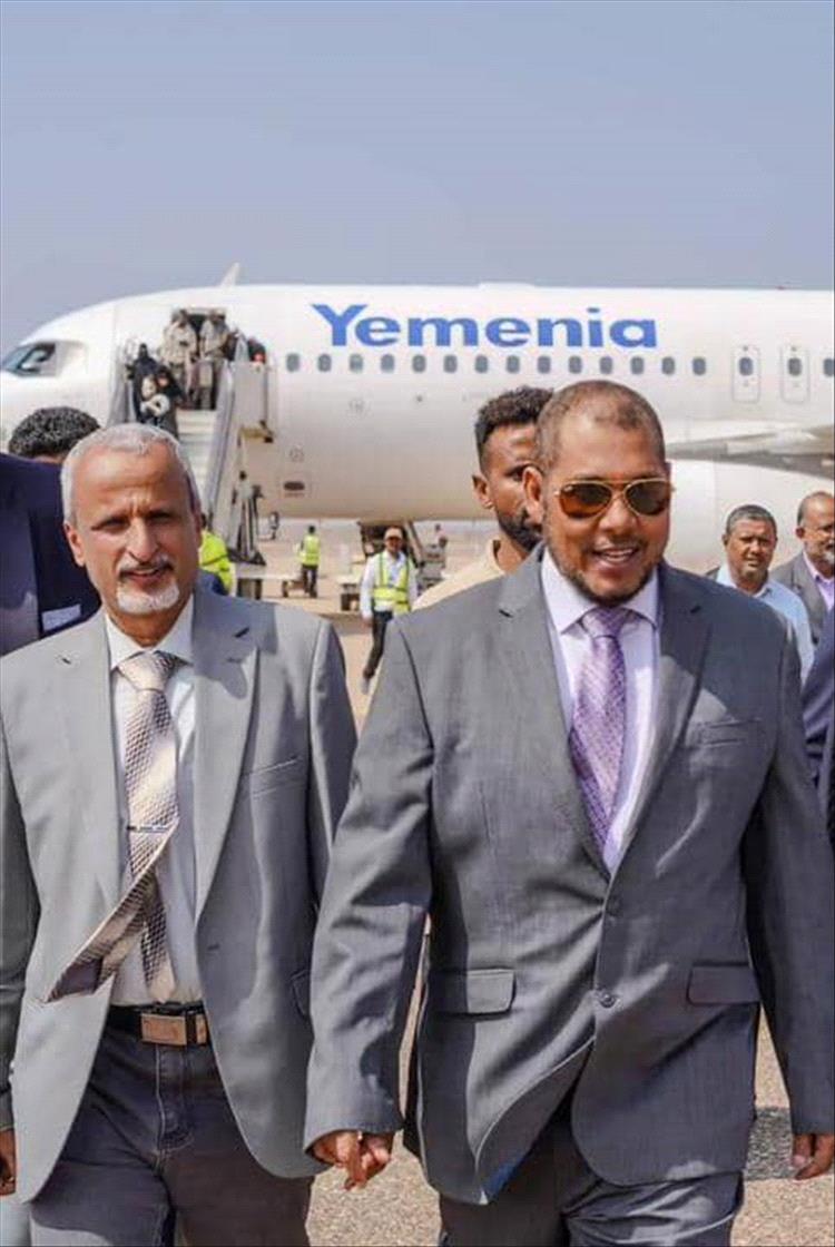 الوكيل الشبحي يزور سقطرى والمهرة ووادي حضرموت