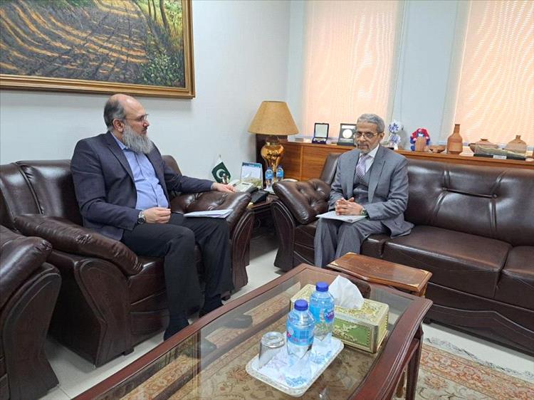 السفير العشبي يبحث مع وزير التجارة الباكستاني تعزيز التعاون التجاري والاقتصادي
