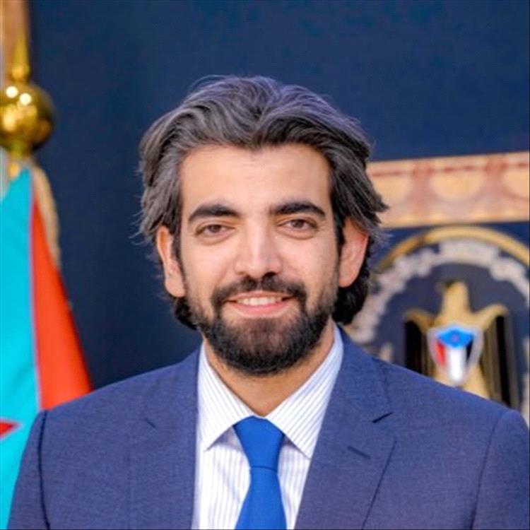 عمرو البيض: عودتي إلى معاشيق بعد ثلاثة عقود ليست زيارة بل شهادة على صمود الجنوب