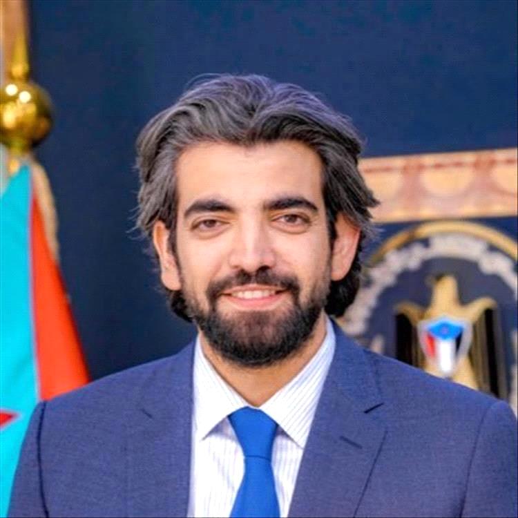 عمر البيض: اعتراض إيران على جهود مكافحة الإرهاب يثير تساؤلات خطيرة