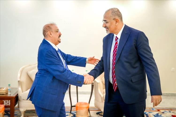 لقاء يجمع بين رئيس مجلس النواب سلطان البركاني واللواء عيدروس الزُبيدي في عدن 