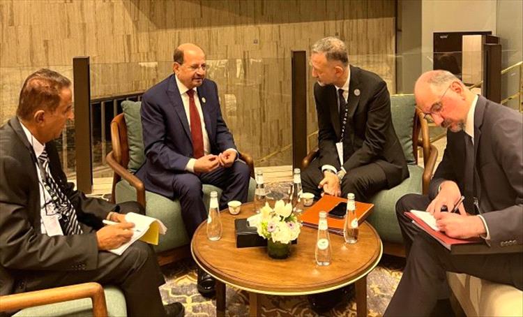 الوزير الزنداني يبحث مع نائب وزير الخارجية التركي عدداً من القضايا ذات الاهتمام المشترك