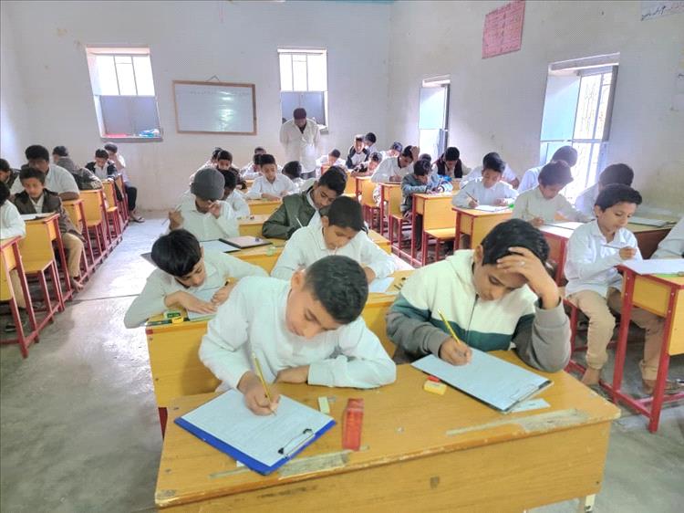 إدارة مدرسة المجد بلنف تدشن الامتحانات النصفيه للفصل الدراسي الأول