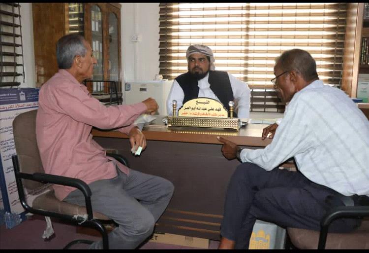 مكتب الأوقاف والإرشاد بخنفر.. جهود دعوية وخدمات مجتمعية تلامس قضايا الناس 